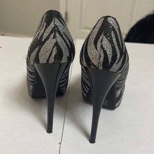 Zebra stripe sparkle shoes